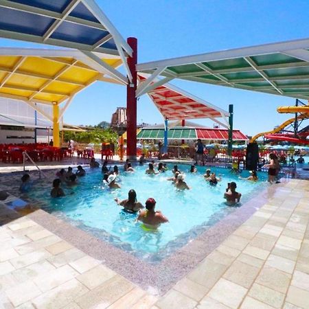 Lacqua Diroma Oficial - Diroma Acqua Park Incluido - Com Roupa De Cama E Banho Caldas Novas Buitenkant foto