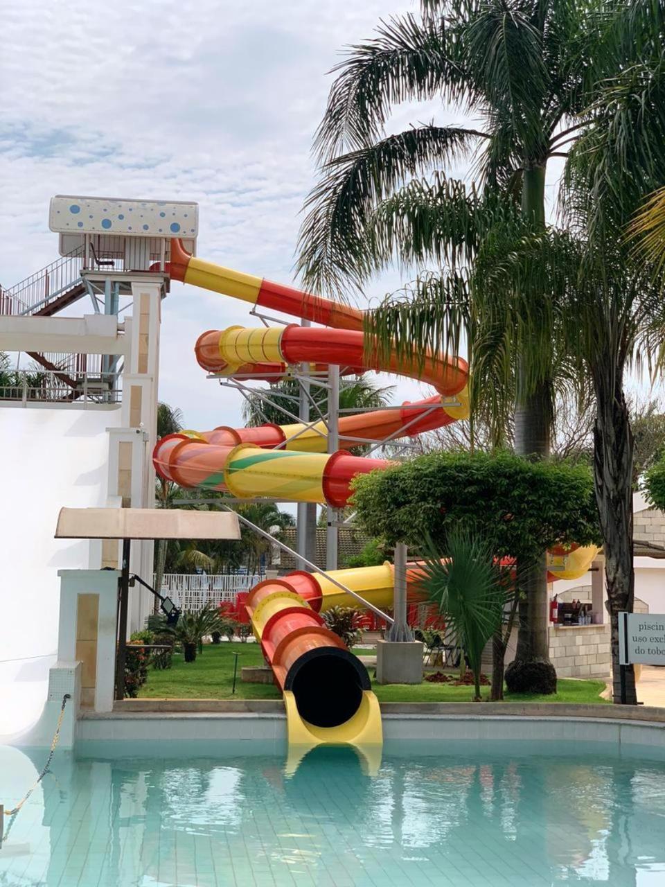 Lacqua Diroma Oficial - Diroma Acqua Park Incluido - Com Roupa De Cama E Banho Caldas Novas Buitenkant foto