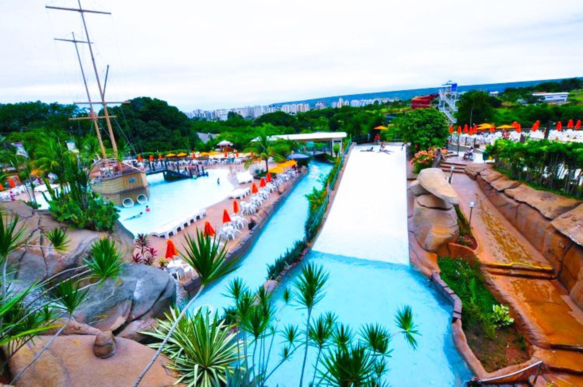 Lacqua Diroma Oficial - Diroma Acqua Park Incluido - Com Roupa De Cama E Banho Caldas Novas Buitenkant foto